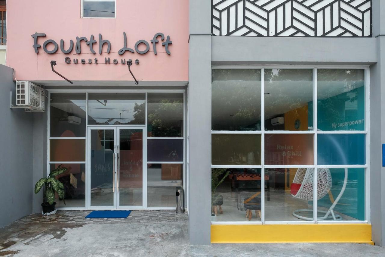Sans Hotel Fourth Loft Solo Surakarta (Solo) Exterior foto