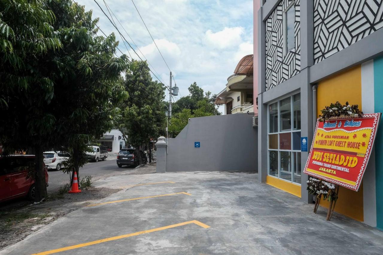 Sans Hotel Fourth Loft Solo Surakarta (Solo) Exterior foto
